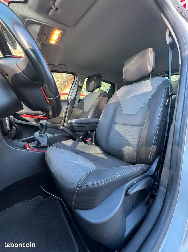 Renault Clio IV 1.5 dCi 90ch Intens eco Gris de 2014