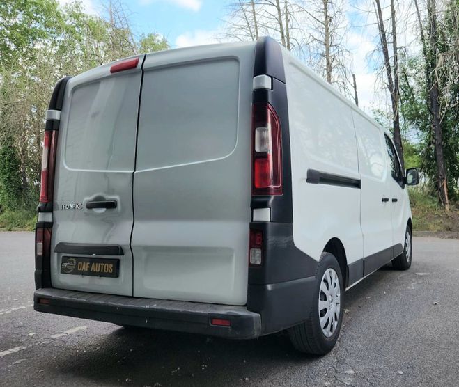 Renault Trafic trafic III l2l1 2.0 dci 120ch Blanc de 2022