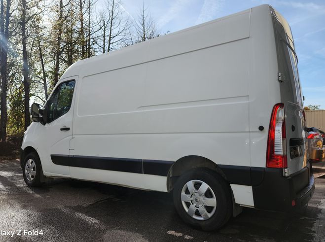 Renault Master 2.3 DCI 16v Energy 170ch Blanc de 2019