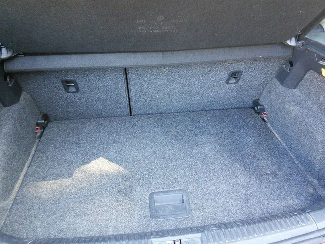 Volkswagen Polo V 1.4 90 TDi BlueMotion Confortline - EM Rouge de 2014