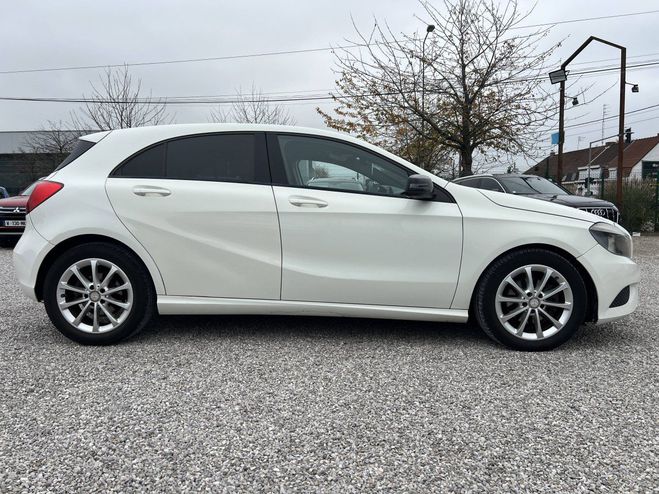 Mercedes Classe A II (W169) 200 CDI Avantgarde CVT BLANC de 2012
