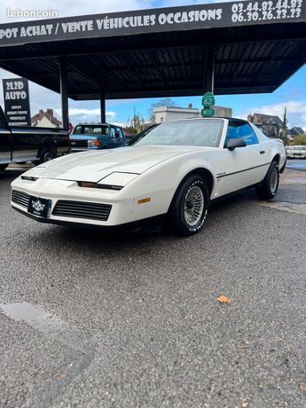  Voir détails -Pontiac Firebird trans am 5.0 v8 à Breteuil (60)