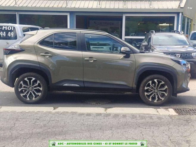 Toyota Yaris Cross 1.5 116H AWD-I DESIGN Beige de 2023