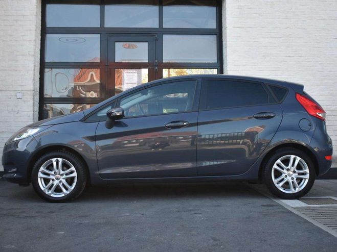 Ford Fiesta 1.25i Titanium Topstaat Airco Garantie Gris Mtallis de 