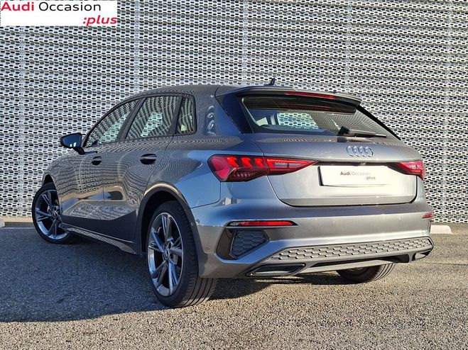 Audi A3 Sportback 35 TDI 150 S tronic 7 S Line Gris de 2022
