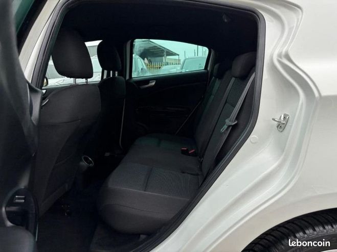 Alfa romeo Giulietta 1.4 MULTIAIR DISTINCT STOP&START TCT Blanc de 2012