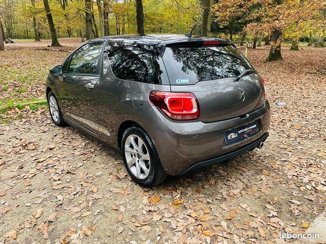Citroen DS 3 DS3 1.6 BlueHDi 100 SoChic ? GPS CARPL Gris de 2018
