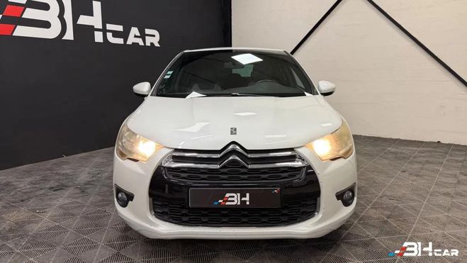 Citroen DS 4 1.6 VTI 120 SOCHIC Blanc de 2012
