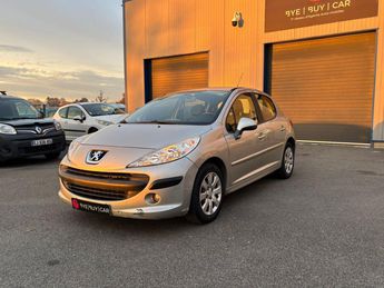  Voir détails -Peugeot 207 1.6 HDi 16V 90 5 PORTES Premium CLIM GAR à Crottet (01)