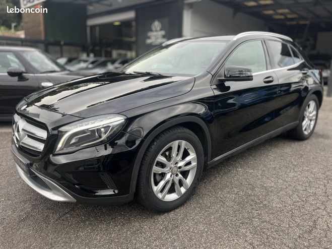 Mercedes Classe GLA Classe 200 CDI SENSATION 7G-DCT Noir de 2015