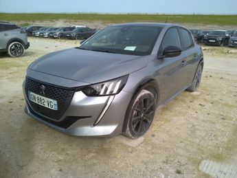  Voir d&eacute;tails -Peugeot 208 208e 136 ch 50KW GT 05/23 &agrave; Saint-H�and (42)