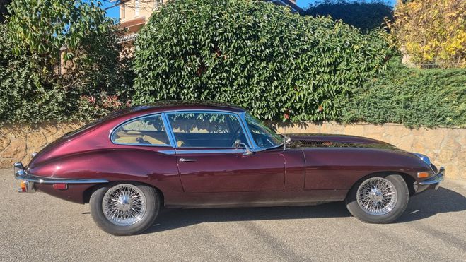 Jaguar E-Type E 4.2L Srie 2, restaure de 1969  de 1969
