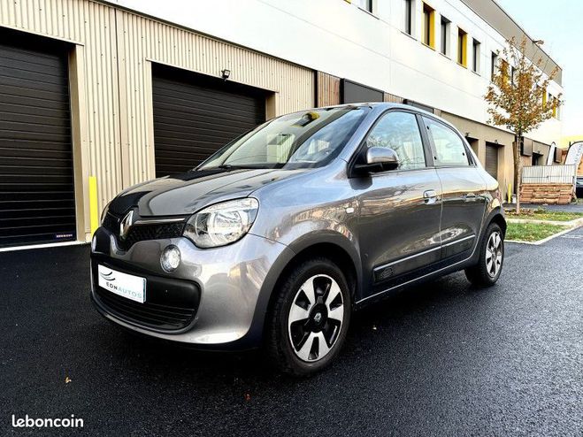 Renault Twingo III 0.9 TCE 90CH ENERGY LIMITED 1RE MAI Gris de 2017