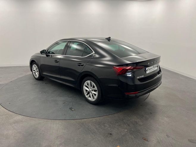 Skoda Octavia 2.0 TDI 150 ch Style Noir Mtallis de 2022