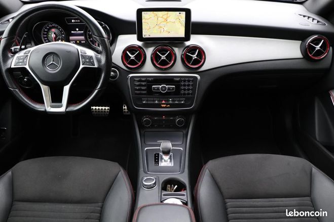 Mercedes Classe GLA Classe 2.0 45 360 AMG 4MATIC SPEEDSHIFT- Noir de 2015