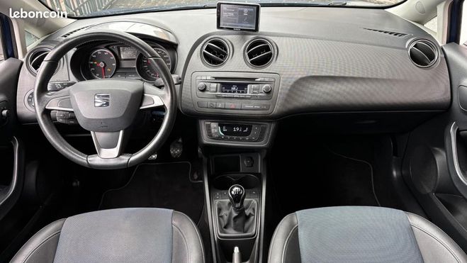 Seat Ibiza 1.2 TSI 105 ITECH PLUS Bleu de 2015