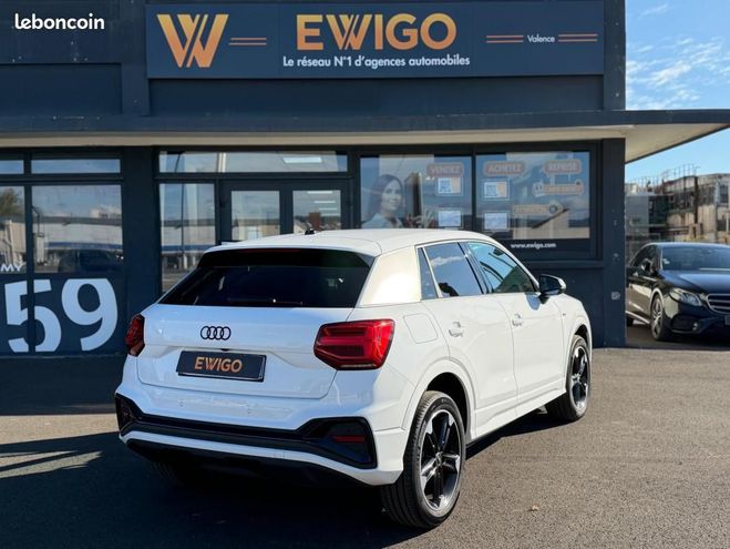 Audi Q2 S-LINE 1.5 35 TFSI 150CH S-TRONIC BVA 1E Blanc de 2024