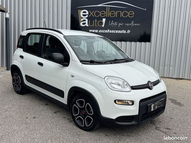 Cliquer pour voir la photo suivante Fiat Panda 1.0 70CH BSG S&S CITY Blanc de 2022