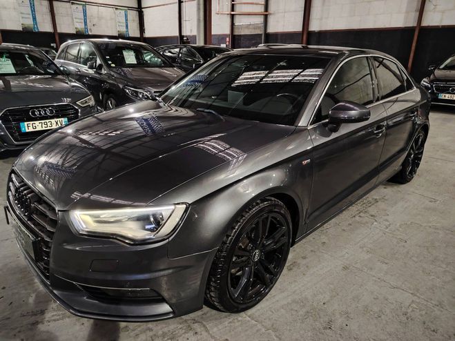 Cliquer pour voir la photo suivante Audi A3 Berline III 1.4 TFSI CoD 150ch S line S GRIS F de 2016