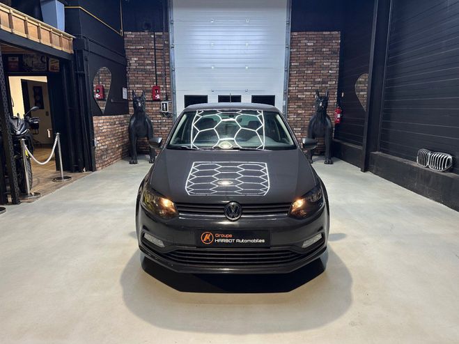 Volkswagen Polo 1.0 60 Trendline Gris de 2015