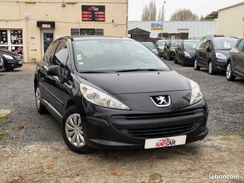  Voir détails -Peugeot 207 1.4 HDi70 Urban 3p à Saint-Soupplets (77)