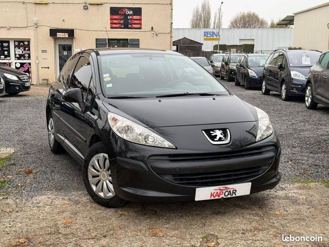 Peugeot 207 1.4 HDi70 Urban 3p Noir de 2008