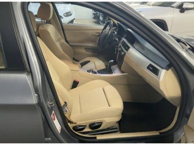 BMW Serie 3 320i Premire - BVA BERLINE E90 LCI PHAS GRIS FONCE de 2009