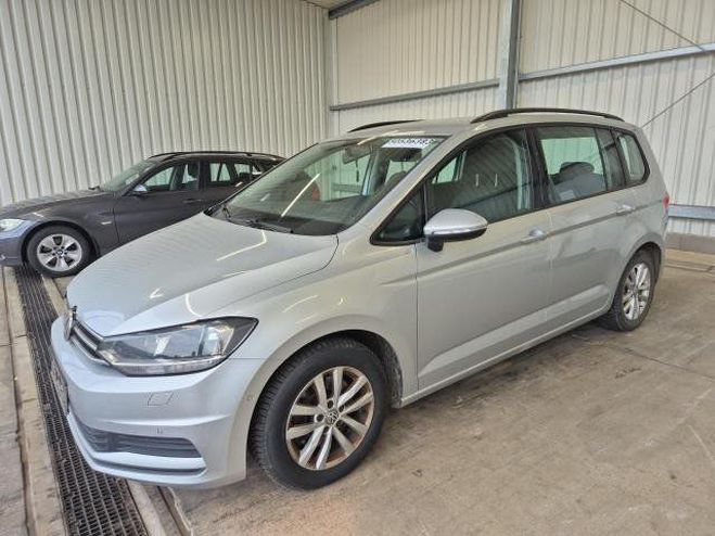 Volkswagen Touran Confortline 2.0 TDI 150 1re main REFLET D ARGENT de 2016