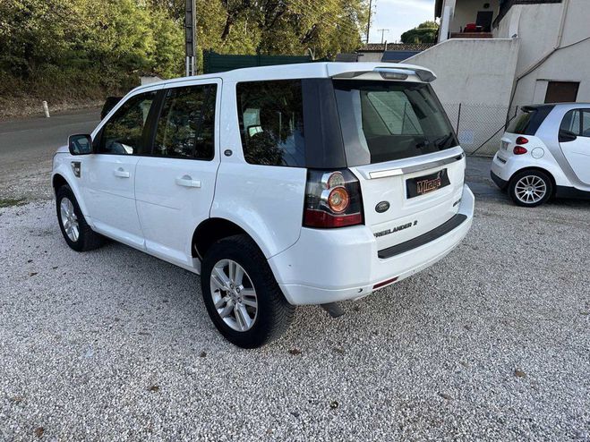 Land rover Freelander II (2) ED4 SE 108450 KMS blanc metal de 2013