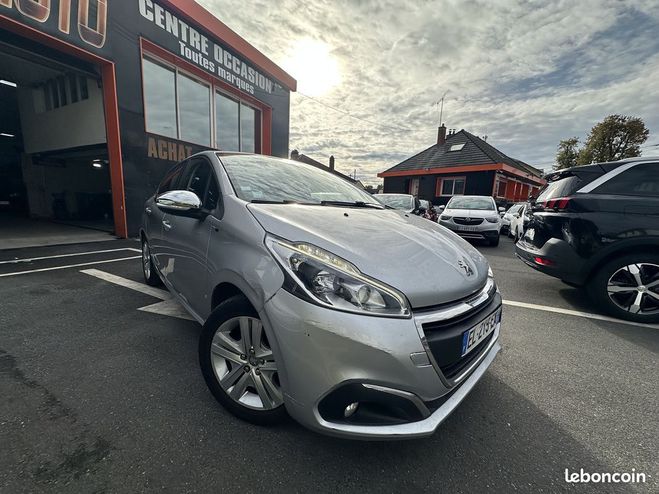 Peugeot 208 1.2 PURETECH 82CH STYLE 5P Gris de 2017