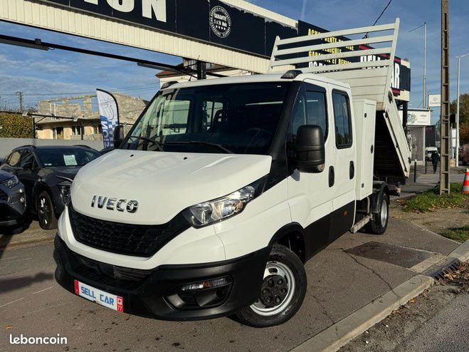 Iveco Daily Benne   Coffre 35-140 6 places Blanc de 2020