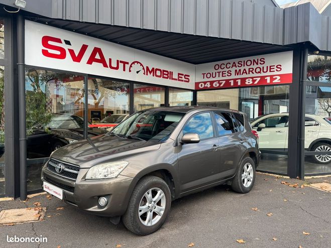 Cliquer pour voir la photo suivante Toyota RAV 4 III 150 D-4D Life 4WD Marron de 2009