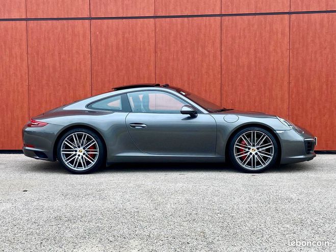 Porsche 911 type 991 phase 2 Carrera S Coup 3.0 420 Gris de 2017