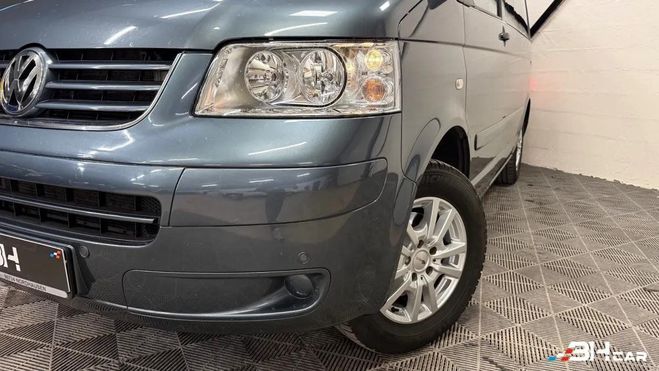 Volkswagen Multivan T5 2.5 TDI 131ch / CODE MOTEUR BNZ Bleu de 2008