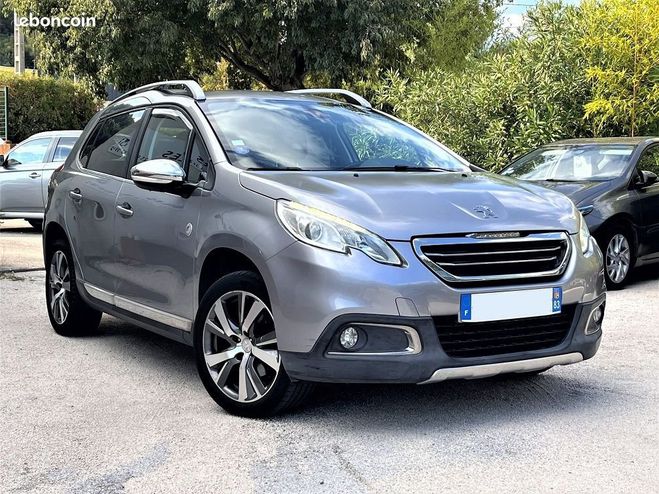 Peugeot 2008 1.2 PURETECH 110CH CROSSWAY S&S Gris de 2015