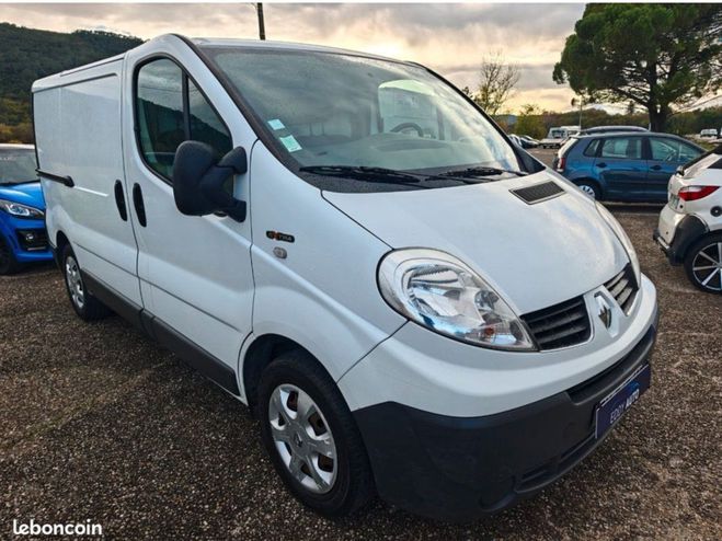 Renault Trafic 2.0 dci l1h1 Blanc de 2013