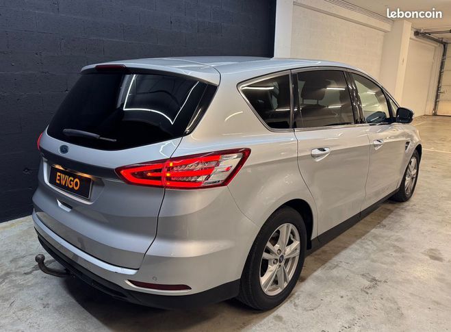 Ford S Max 2.0 tdci 150 bva titanium carplay toit p Gris de 2017