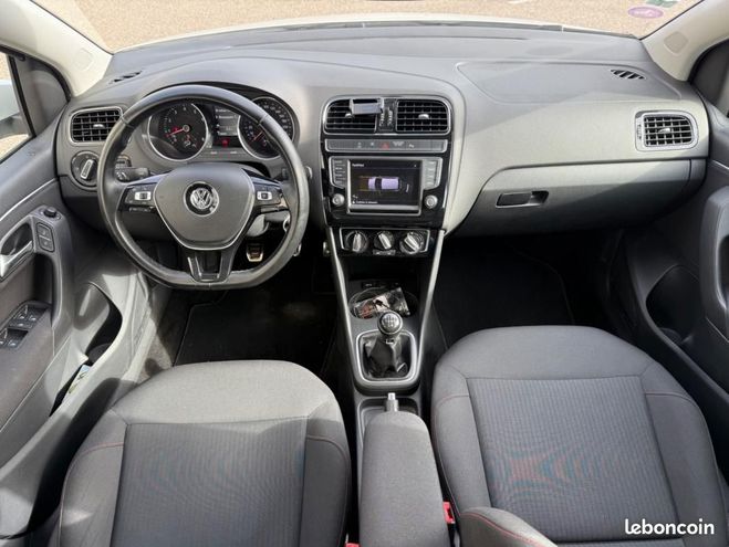 Volkswagen Polo 1.2 TSI 90CH MATCH CARPLAY ENTRETIENS CO Blanc de 2017