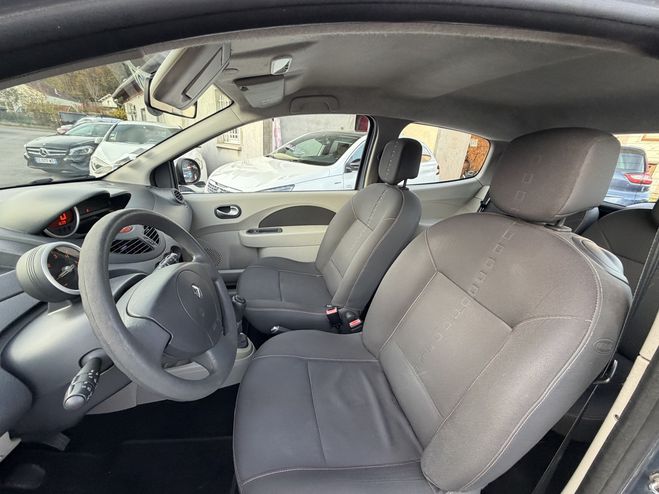 Renault Twingo 1.5 DCI 65CH EXPRESSION BLEU F de 2008