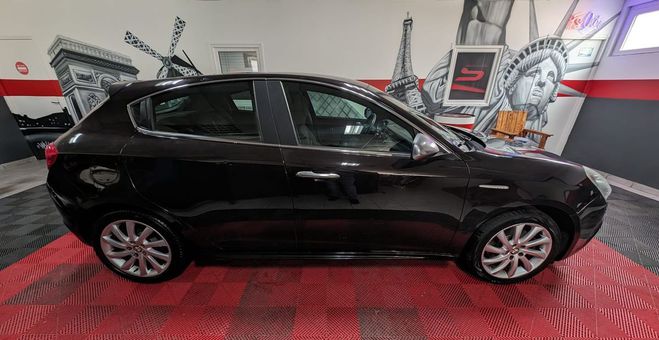 Cliquer pour voir la photo suivante Alfa romeo Giulietta 1.4 Turbo 170ch de 2011