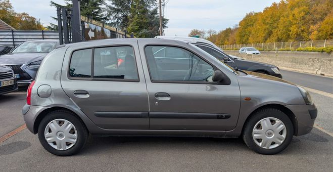 Renault Clio  2 1.2i 60cv Authentique  de 2002