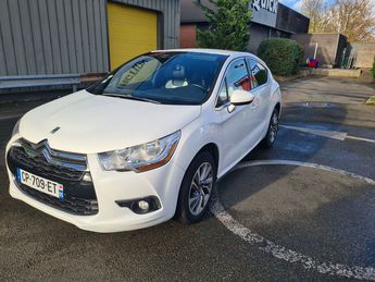 Voir détails -Citroen DS4 1.6 hdi executive BVM6 à Coignires (78)
