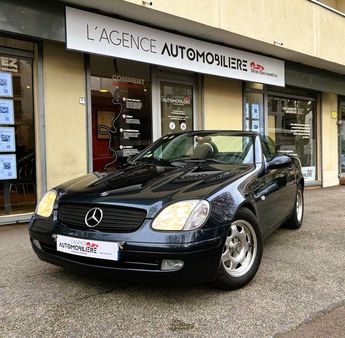  Voir détails -Mercedes Classe SLK 200 9CV *SUIVI MERCEDES, NOMBREUSES FACT à Chaville (92)