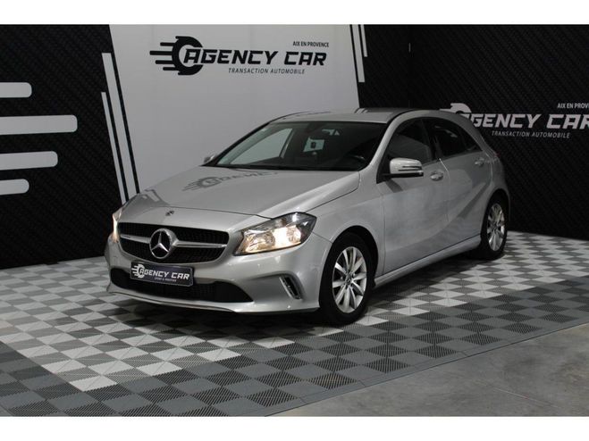 Cliquer pour voir la photo suivante Mercedes Classe A 200D 136CH BERLINE - Finition Fascinatio Gris de 2017