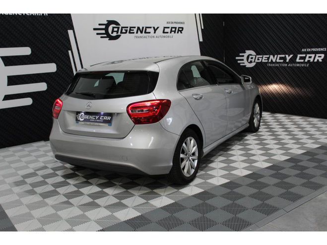 Mercedes Classe A 200D 136CH BERLINE - Finition Fascinatio Gris de 2017