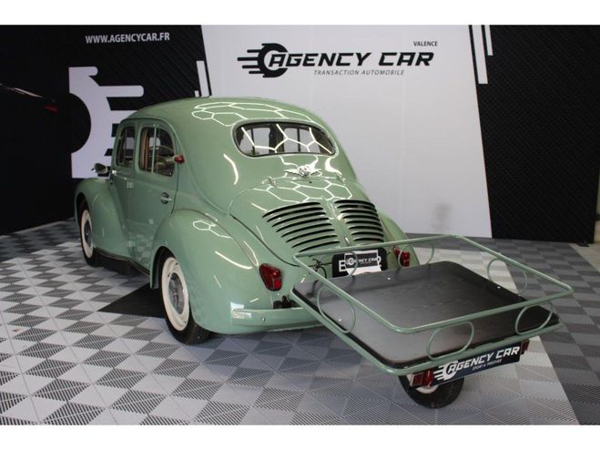 Renault R4 L R4 4 CV RESTAURATION SOMPTUEUSE Vert clair de 1958