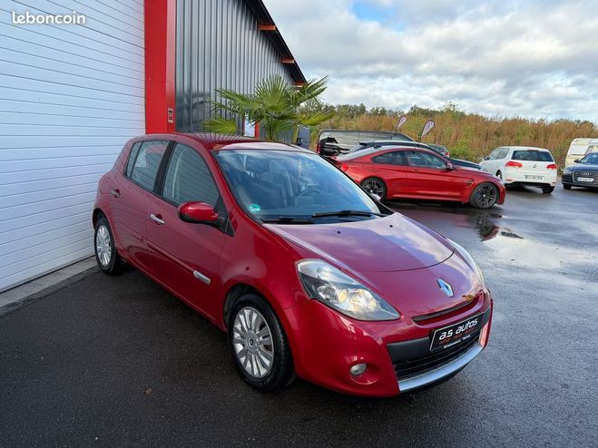 Renault Clio III 1.2 16 V 75 cv GPS JANTE ALLU INITIA Rouge de 2009