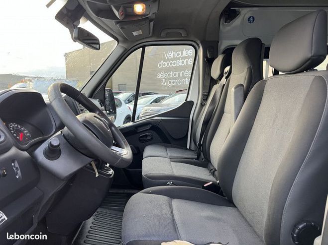 Renault Master III FG F3300 L2H2 2.3 DCI 135CH CABINE A Blanc de 2020