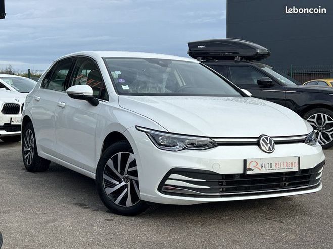 Volkswagen Golf VIII 1.4 EHYBRID 204CH STYLE DSG6 1ERE M Blanc de 2021