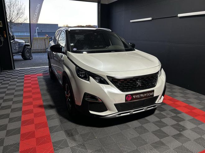 Peugeot 3008 1.2i 130ch EAT8 - SUV - Garantie 12 mois blanc nacre de 2020